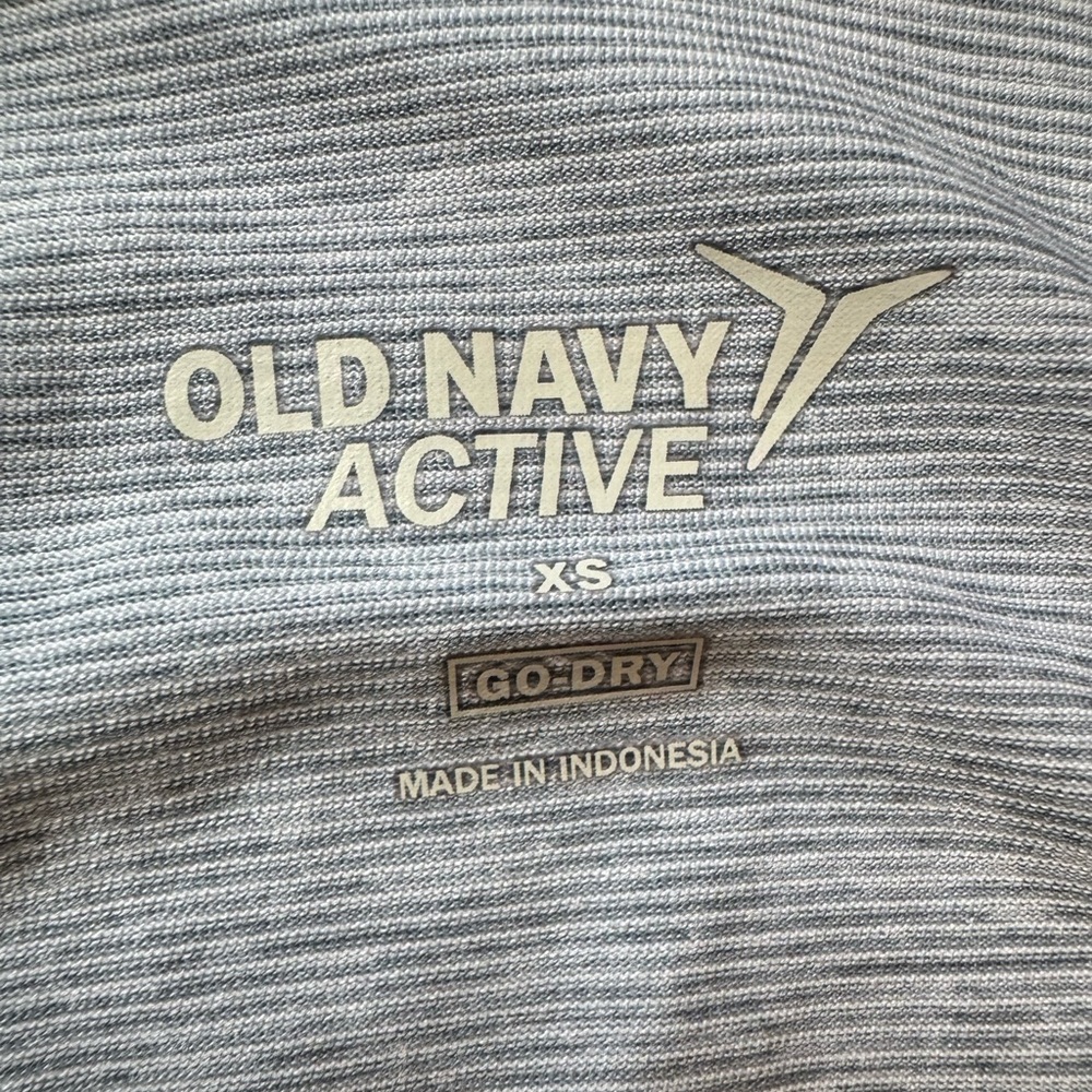 Go-Dry Short Sleeve Tee EUC Blue White Stripes Old Navy Active - Picture 11 of 15